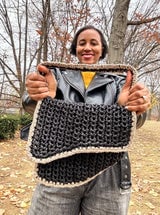 Crochet Kit - The Saddle Bag thumbnail